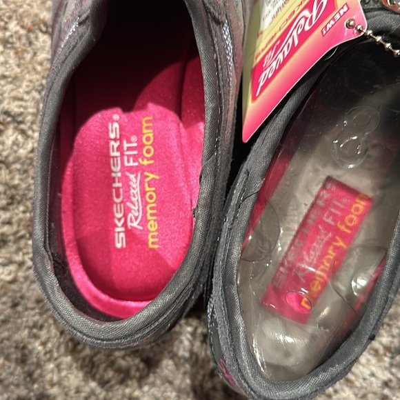 Sketchers Relaxed Fit Memory Foam - Picture 6 of 7